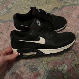 Black Air Max 90